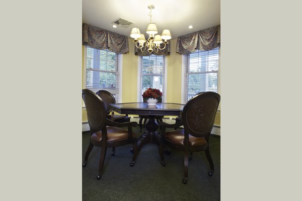 Sunrise At Gardner Park 63106_SunriseatGardnerPark_Peabody_MA_PvtDining