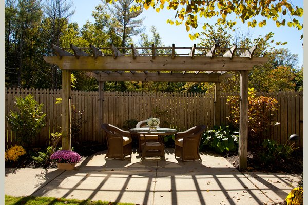Sunrise of Basking Ridge 63204_SunriseofBaskingRidge_BaskingRidge_NJ_ExteriorPorch