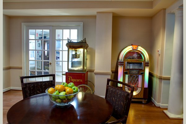 Sunrise of East Brunswick 63161_SunriseofEastBrunswick_EastBrunswick_NJ_Bistro