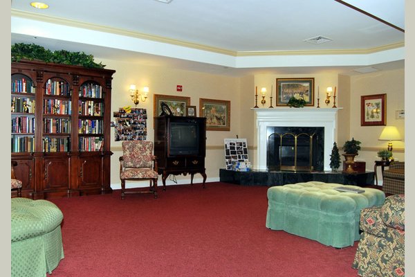Sunrise of East Setauket 63230-Retirement-Community-East-Setauket-NY