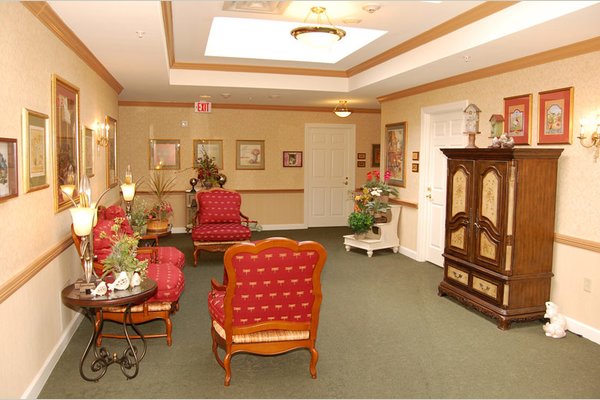 Sunrise Senior Living of Lower Makefield 63304-Senior-Home-Yardley-PA