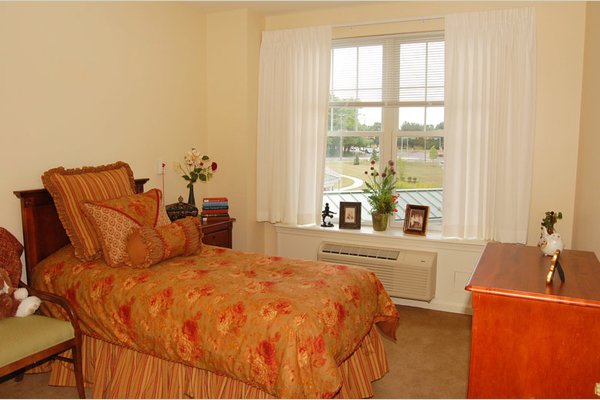 Sunrise Senior Living of Lower Makefield 63304-Retirement-Home-Yardley-PA