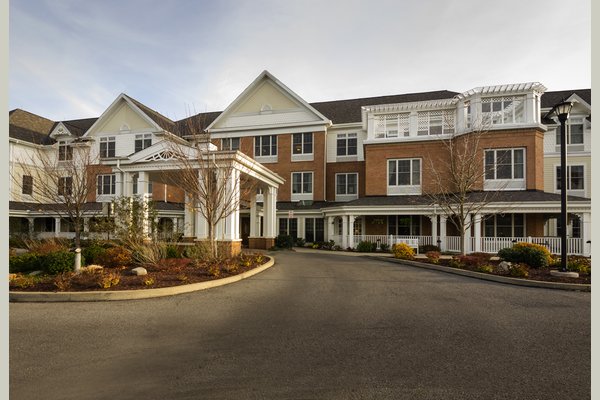 Sunrise Senior Living of Upper St. Clair 63154_SunriseofUpperStClair_UpperStClair_PA_Exterior2