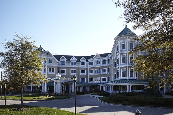 Sunrise of McLean 63112_SunriseofMcLean_McLean_VA_Exterior3