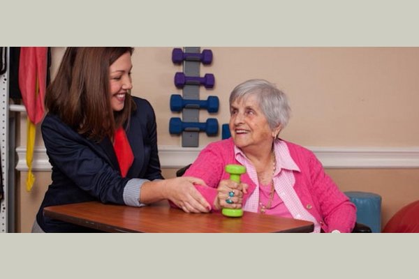 Mantey Heights Rehabilitation & Care Center thumb_activities-14-rehab