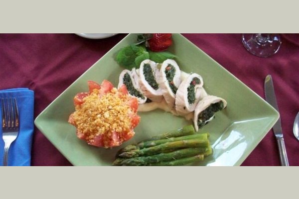Clarks Summit Senior Living thumb_dining-i-chicken-roll