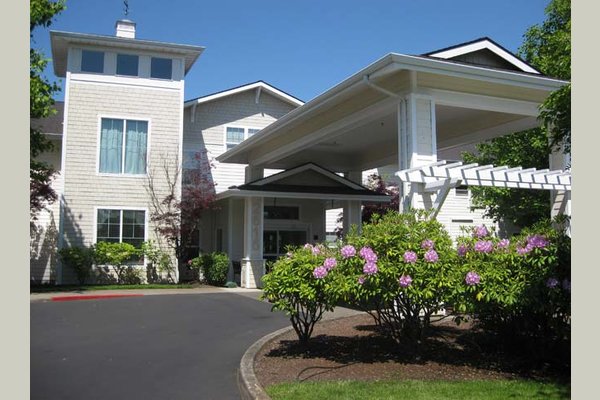 Lone Oak inviting_entryway