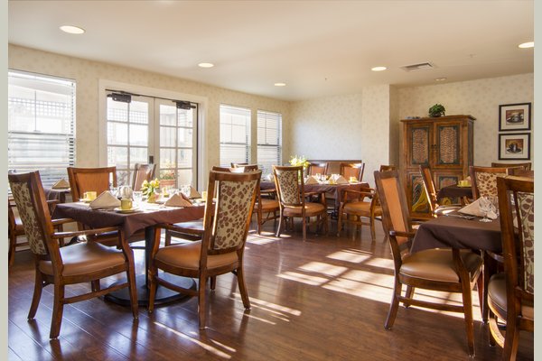 Sunrise of San Mateo 63047_SunriseofSanMateo_SanMateo_CA_ReminisenceDining