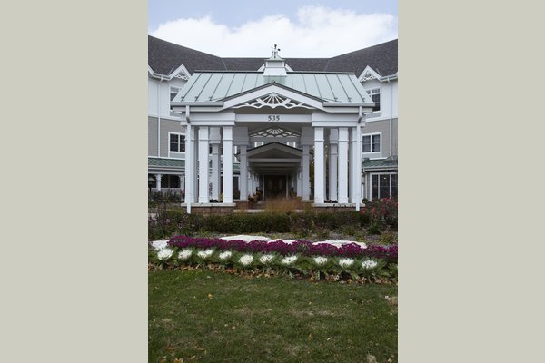 Sunrise of Naperville-North 63211_SunriseofNapervilleNorth_Naperville_Il_Entry