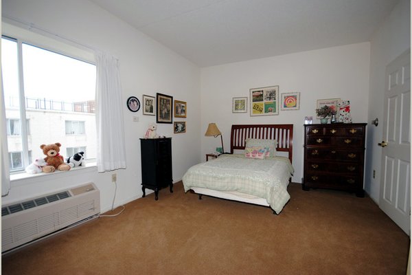 Sunrise at Sheepshead Bay 63059-Senior-Citizen-Housing-Brooklyn-NY