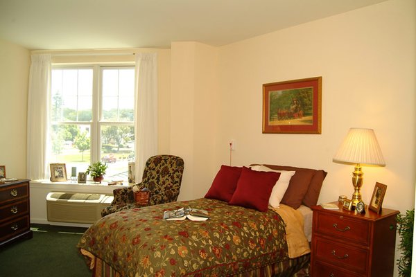 Sunrise of Cresskill 63063-Assisted-Living-Housing-Cresskill-NJ