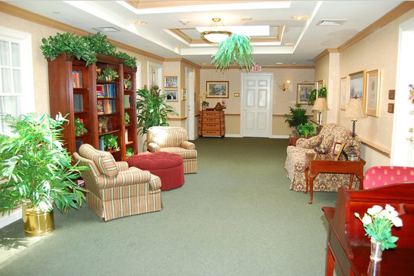 Sunrise of Madison 63003-Elderly-Care-Home-Madison-NJ