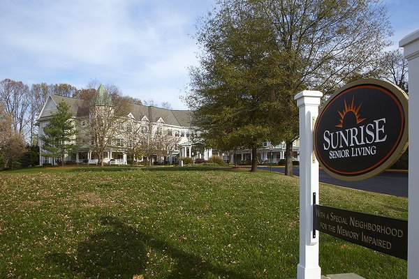 Sunrise at Hunter Mill 63183_SunriseatHunterMill_Oakton_VA_Signage