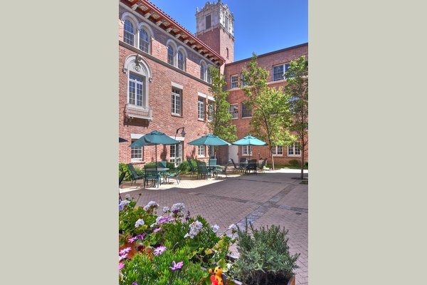 Vintage Golden Gate Vintage%20Golden%20Gate_San%20Francisco_Assisted%20Living-Web-43