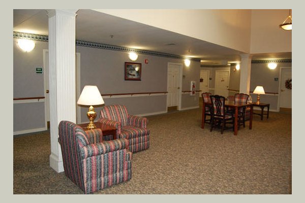 Emeritus at Outlook Manor LAQQ29_still_s23