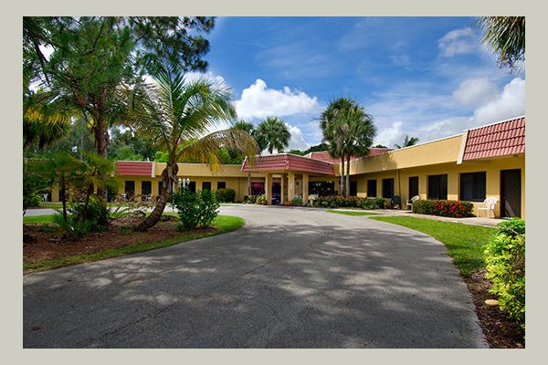 Emeritus at Fort Myers Emeritus%2520at%2520Fort%2520Meyers%2520-%2520Fort%2520Meyers%2520FL%2520%2528JPEG%2520High%2520Res%2529%2520%25284%2520of%252020%2529