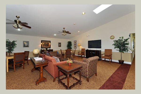 Emeritus at Riverstone 9Z6STH_still_coar