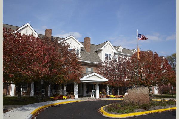 Brighton Gardens of Wheaton 62024_BrightonGardensofWheaton_Wheaton_IL_Exterior4