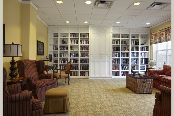 Brighton Gardens of Wheaton 62024_BrightonGardensofWheaton_Wheaton_IL_Library