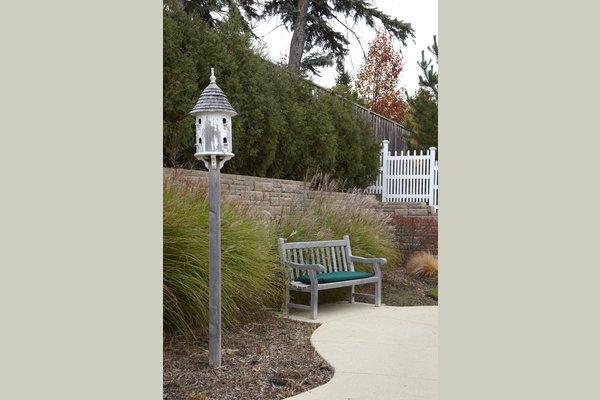 Sunrise of Barrington 63306_SunriseofBarrington_Barrington_IL_Garden