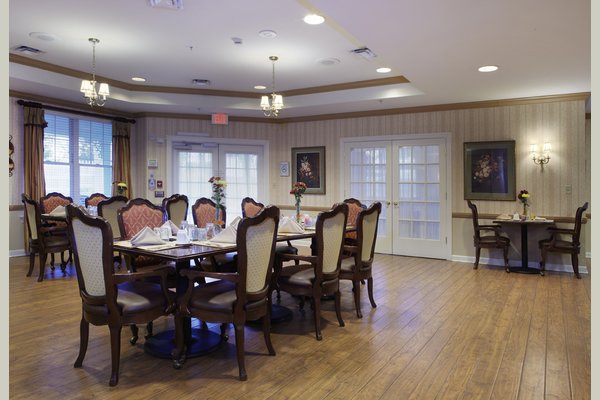 Sunrise of Barrington 63306_SunriseofBarrington_Barrington_IL_Dining