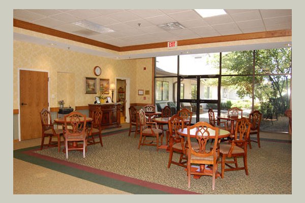 Emeritus at Chestnut Hill 24E3HB_still_s4