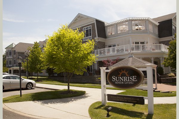 Sunrise of Cresskill 63063_SunriseofCresskill_Cresskill_NJ_Signagesmall