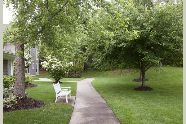 Sunrise of Holbrook 63220_SunriseofHolbrook_Holbrook_NY_Gardensmall