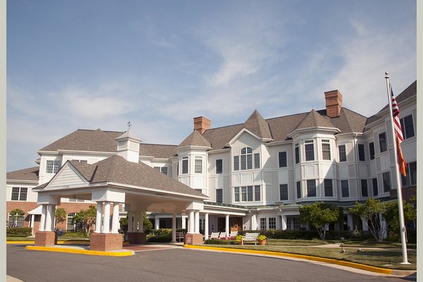 Sunrise at Fair Oaks 63048_SunriseatFariOaks_Fairfax_VA_Exterior2small