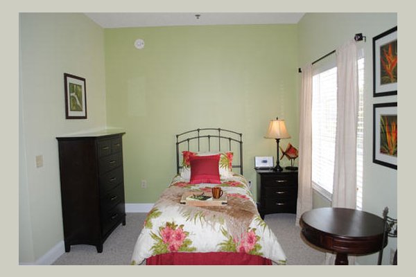 Emeritus at San Juan Capistrano 64K7CM_still_rm