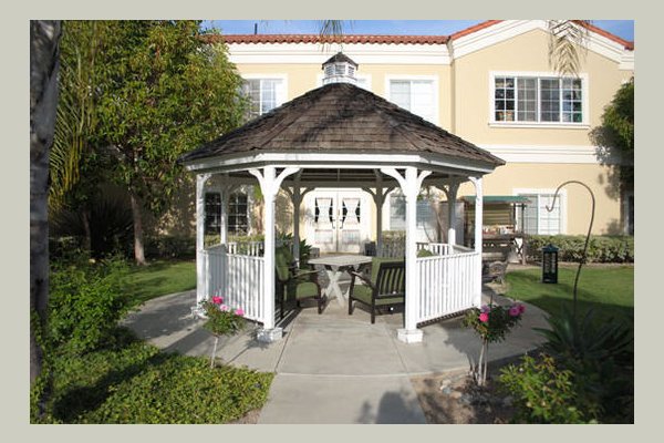 Emeritus at San Juan Capistrano 64K7CM_still_s4