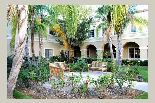 Emeritus at San Juan Capistrano 64K7CM_still_s7