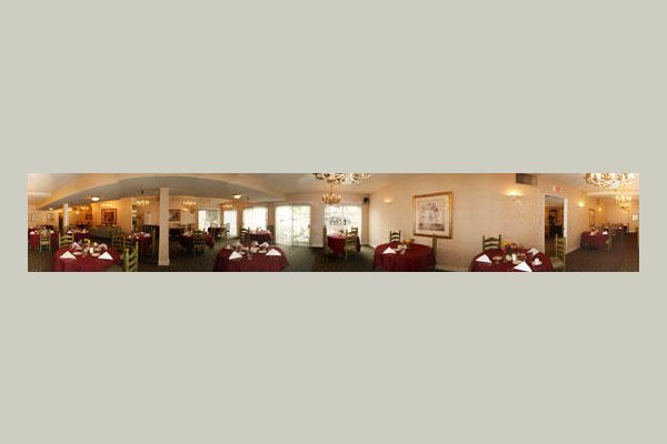 Emeritus at Casa Whittier Z8WDP7_vt_dr