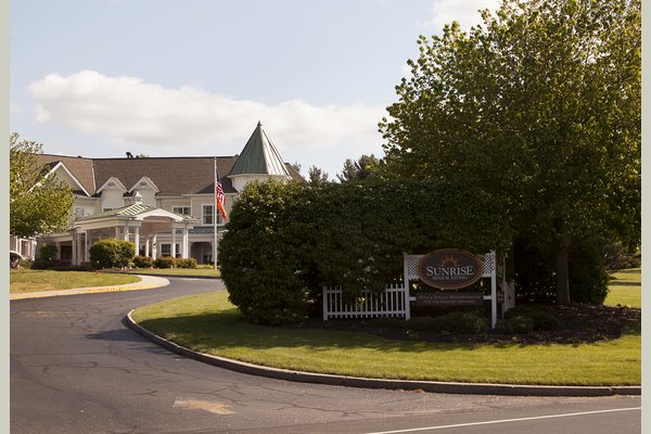 Sunrise of Westfield 63172_SunriseofWestfield_Wesfield_NJ_Signagesmall