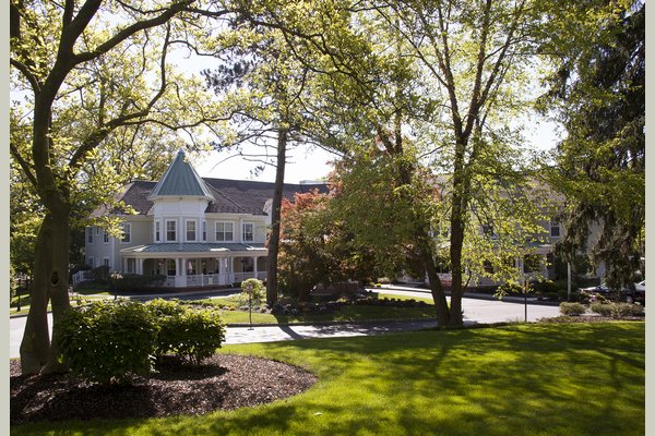 Sunrise of Morris Plains 63167_SunriseofMorrisPlains_MorrisPlains_NJ_Exterior3small