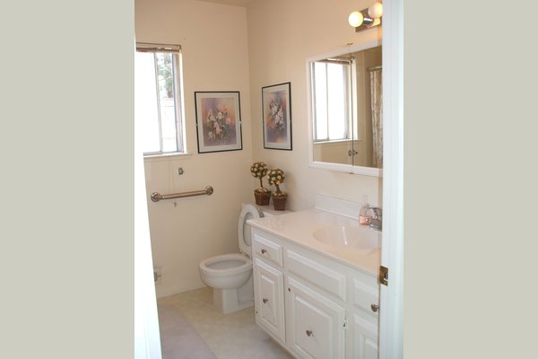 La Orinda Care Home 105462