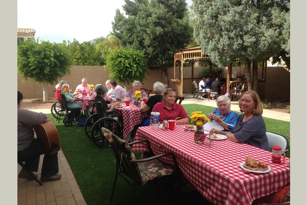 Extended Family II 108352