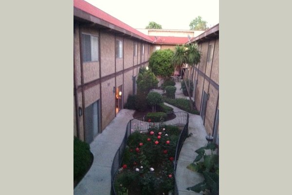 Emeritus at Casa Whittier 114890