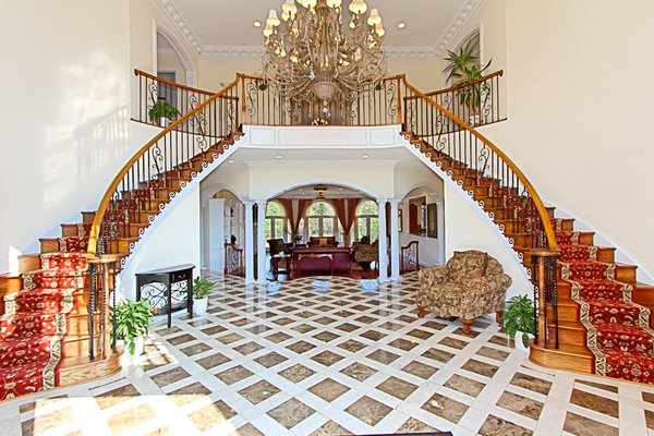 The Dominion House of Great Falls 114859