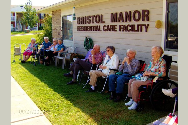 Bristol Manor of La Monte 84655