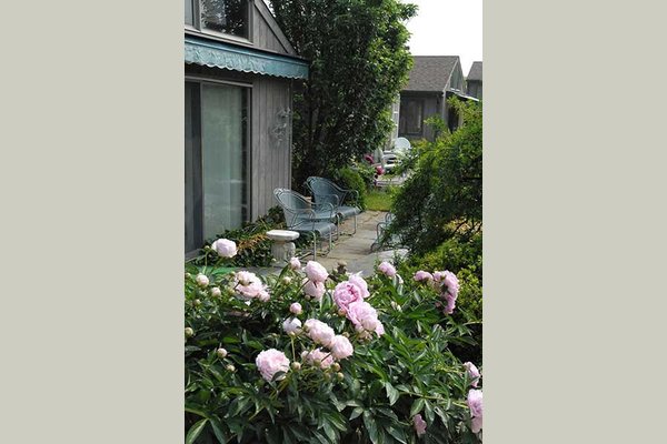 Foxdale Village 107110