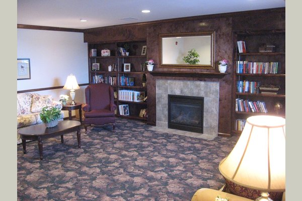 Crestmount Senior Apartments 117527