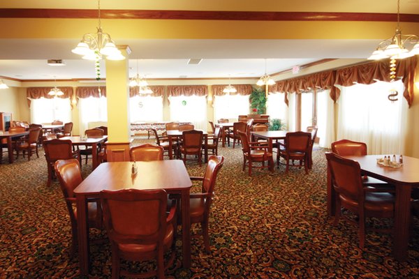 Heritage Woods of Huntley HW Huntley_Interior_07_Dining (s)