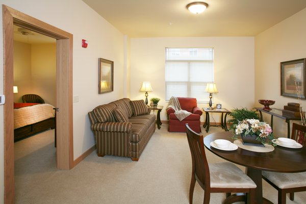 Oak Park Place Wauwatosa AL 1 Bdrm Model