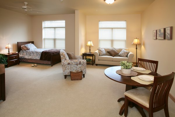 Oak Park Place Wauwatosa AL Studio Model