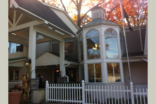 Arbor Terrace at Chestnut Hill