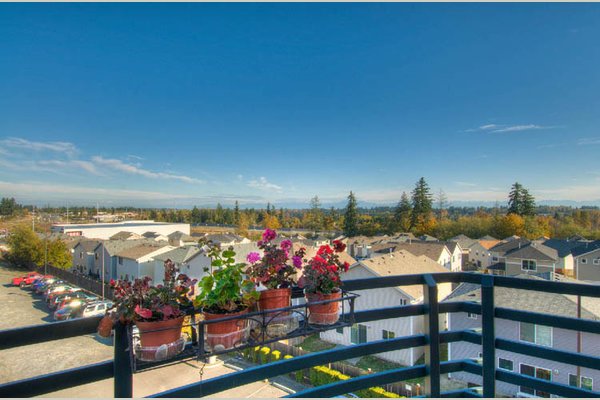 Chateau Pacific view-from-balcony-at-senior-living-in-lynnwood
