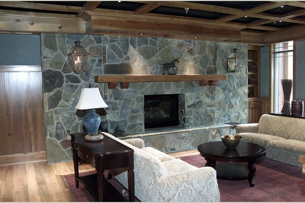 The Garlands of Barrington Fireplace