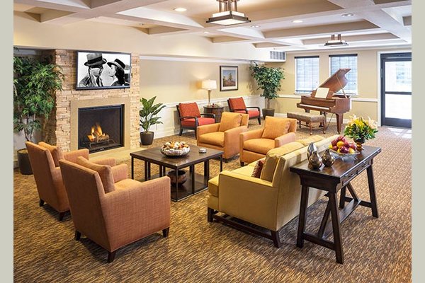 Atria Hillcrest 10533004