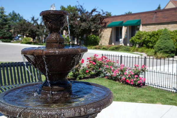 Many peaceful outdoor areas for residents, families, staff and friends!